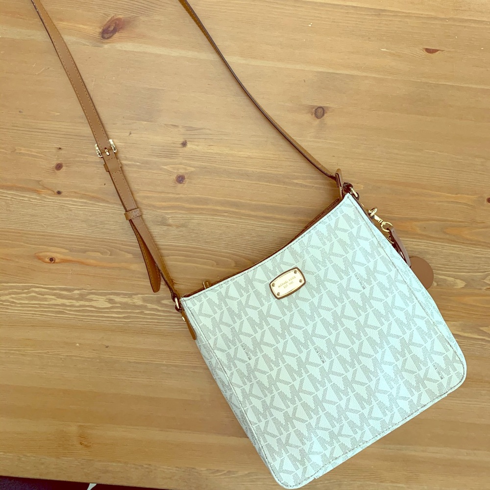 Michael Kors handbag crossbody